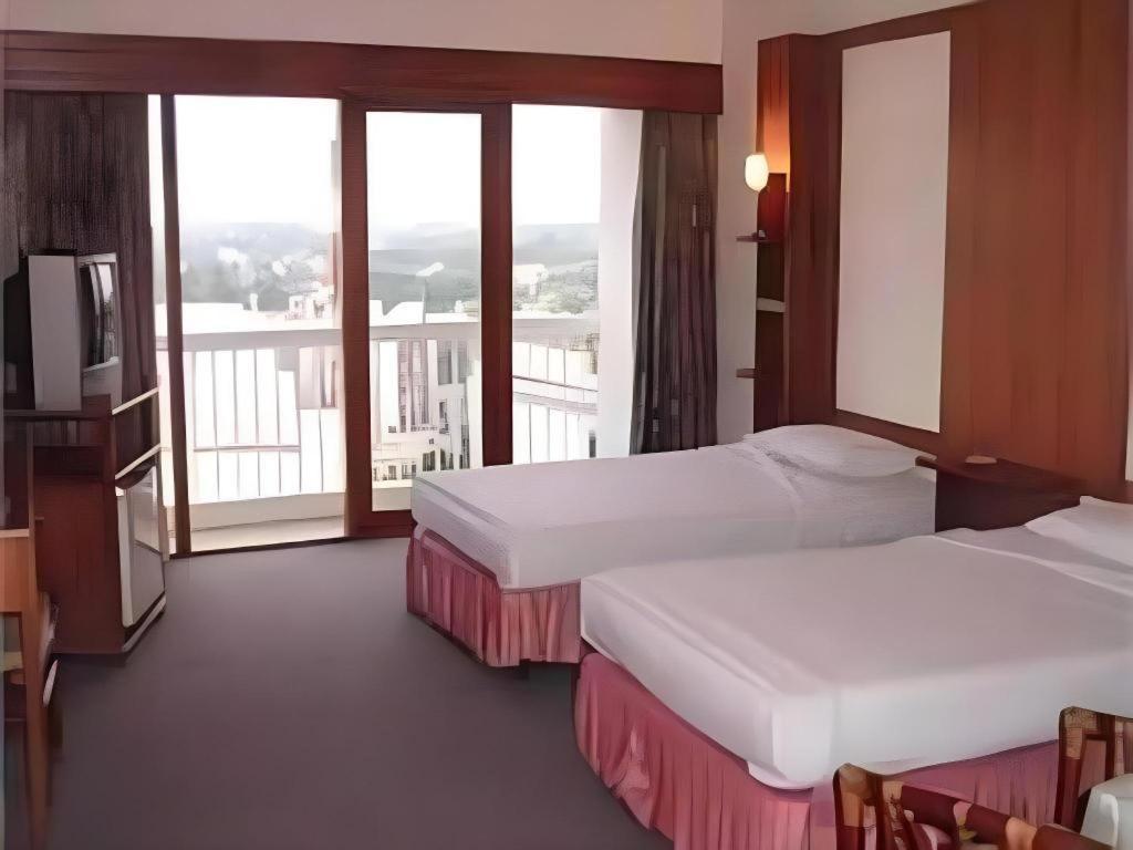 Pailyn Phitsanulok Hotel Ngoại thất bức ảnh