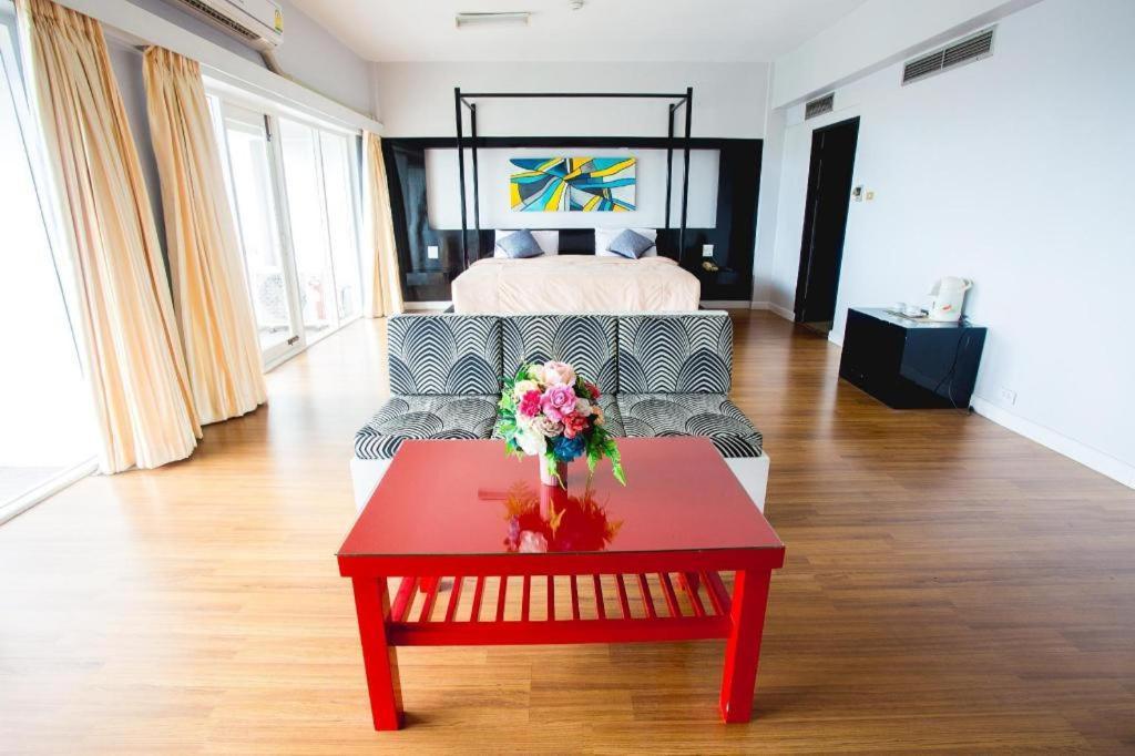 Pailyn Phitsanulok Hotel Ngoại thất bức ảnh