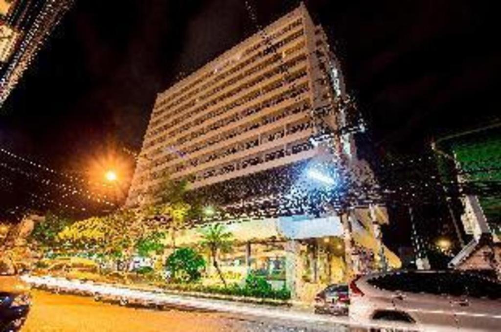 Pailyn Phitsanulok Hotel Ngoại thất bức ảnh